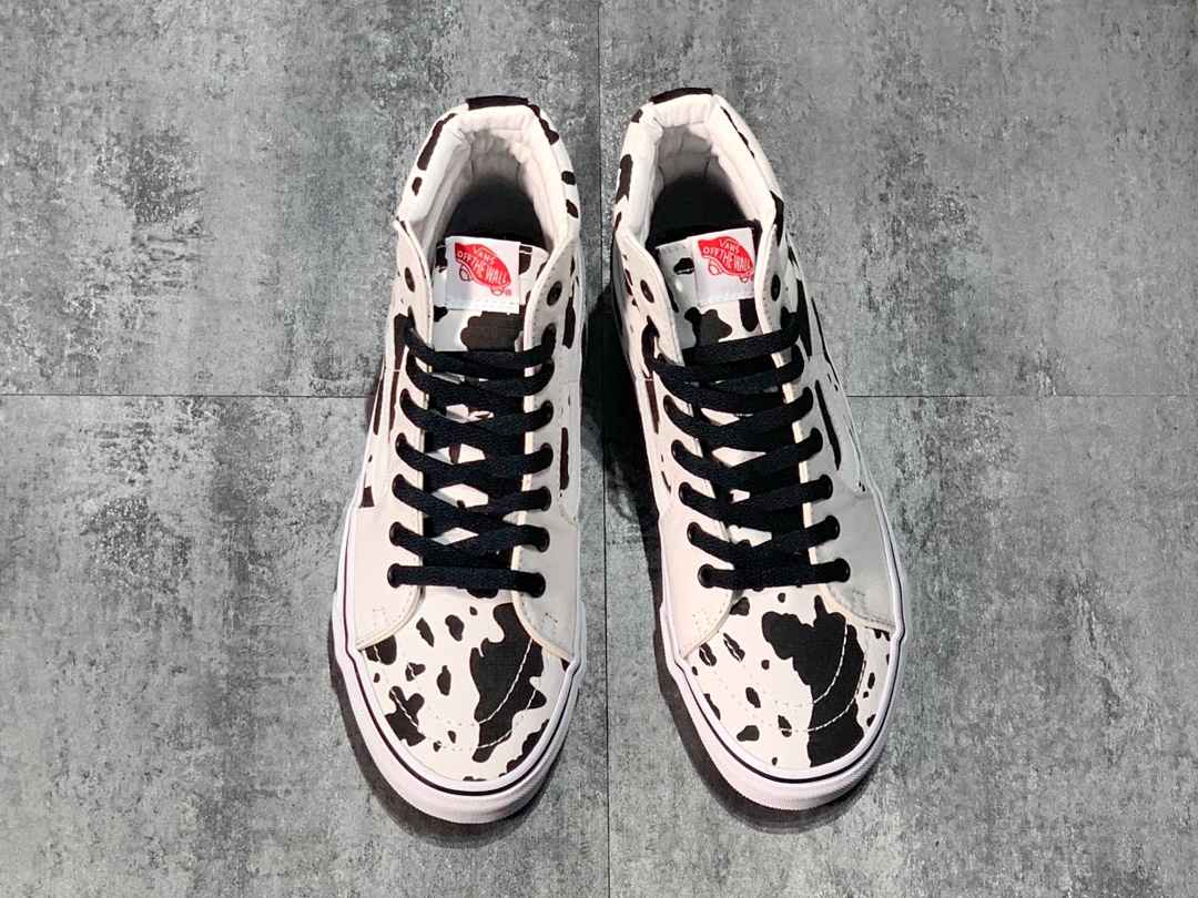 160 Vans Sk8-Hi 奶牛涂鸦  高帮复古帆布休闲硫化板鞋 VN0A4OE5NOQ