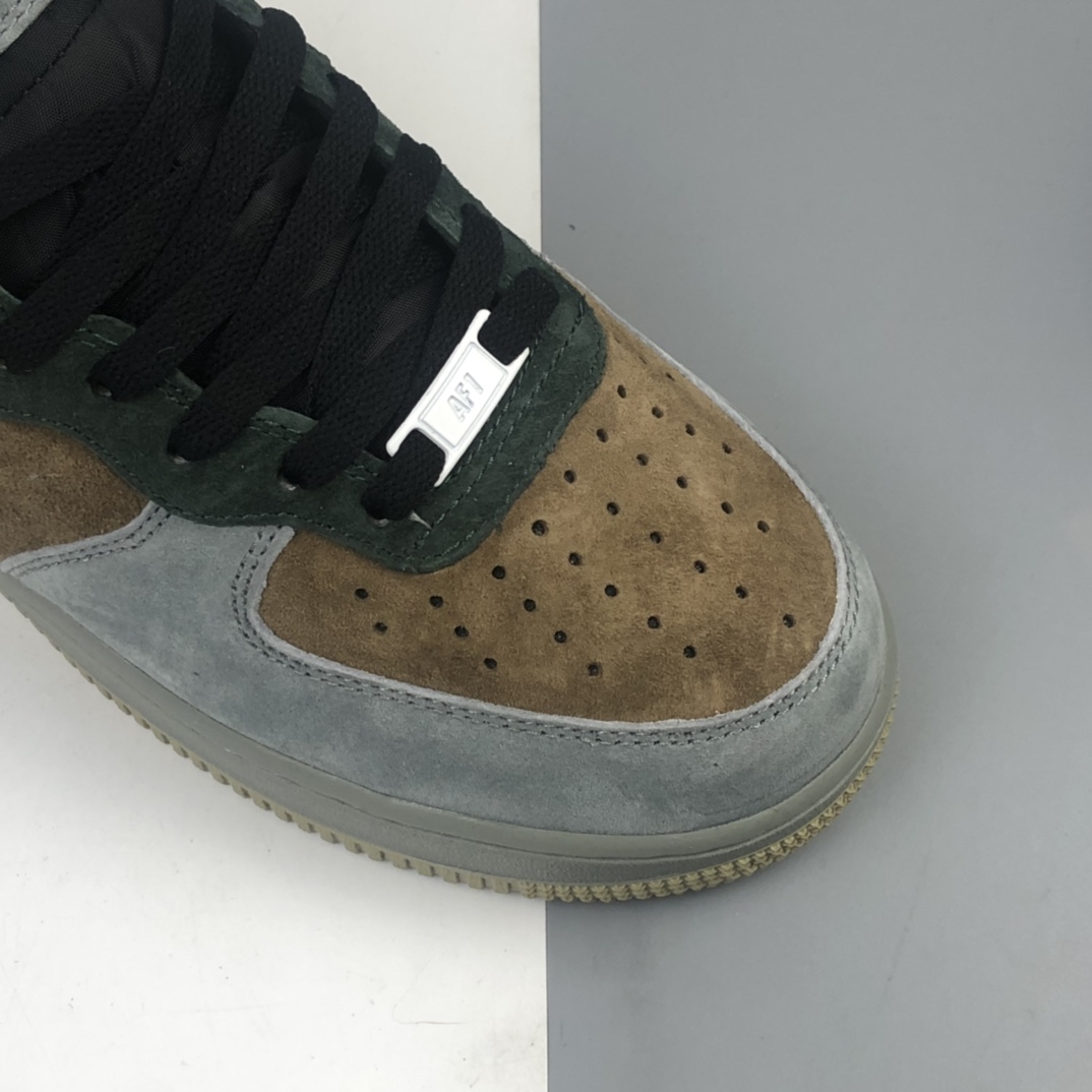 260 Nk Air Force 1 “Christmas”空军一号“圣诞节”主题高帮休闲板鞋 CQ5059-103