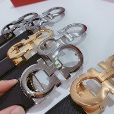 支持NFC芯片扫描 🎁批配全套包装 🎁品牌:菲拉格慕海外原单 🎁扣头材质:精品实心铜扣 🎁带身材质正面:35mm宽度采用 支持NFC芯片扫描 🎁批配全套包装 🎁品牌:菲拉格慕海外原单 🎁扣头材质:精品实心铜扣 🎁带身材质正面:35mm宽度采用