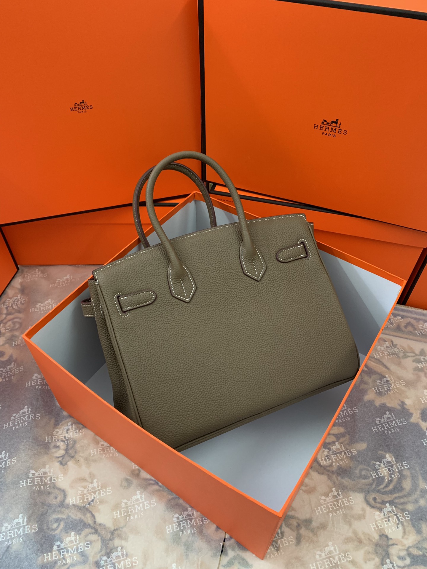 Hermès TOGOシリーズ 颗粒感豊かな愛馬仕铂金拼色女包