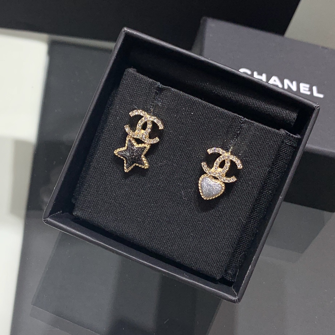 Moncler Haute Couture Haute Joaillerie Fine Jewelry Earrings Necklace 3