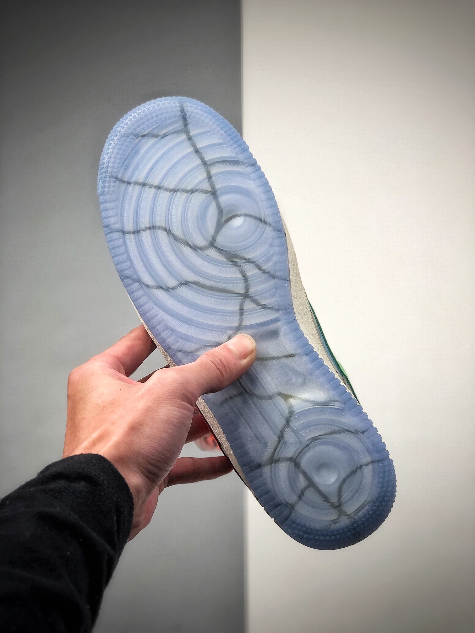 220 NIKE FORCE空军一号运动休闲板鞋  CT3824-001