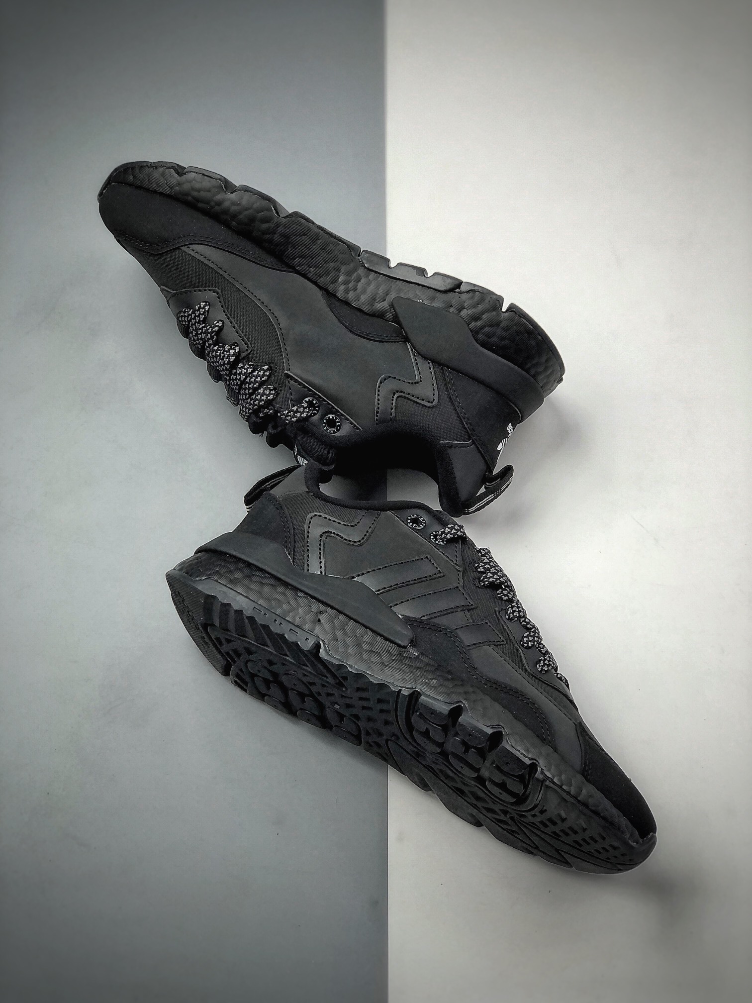 190  AD Nite Jogger Boost 夜行者爆米花大底复古跑鞋FZ3661