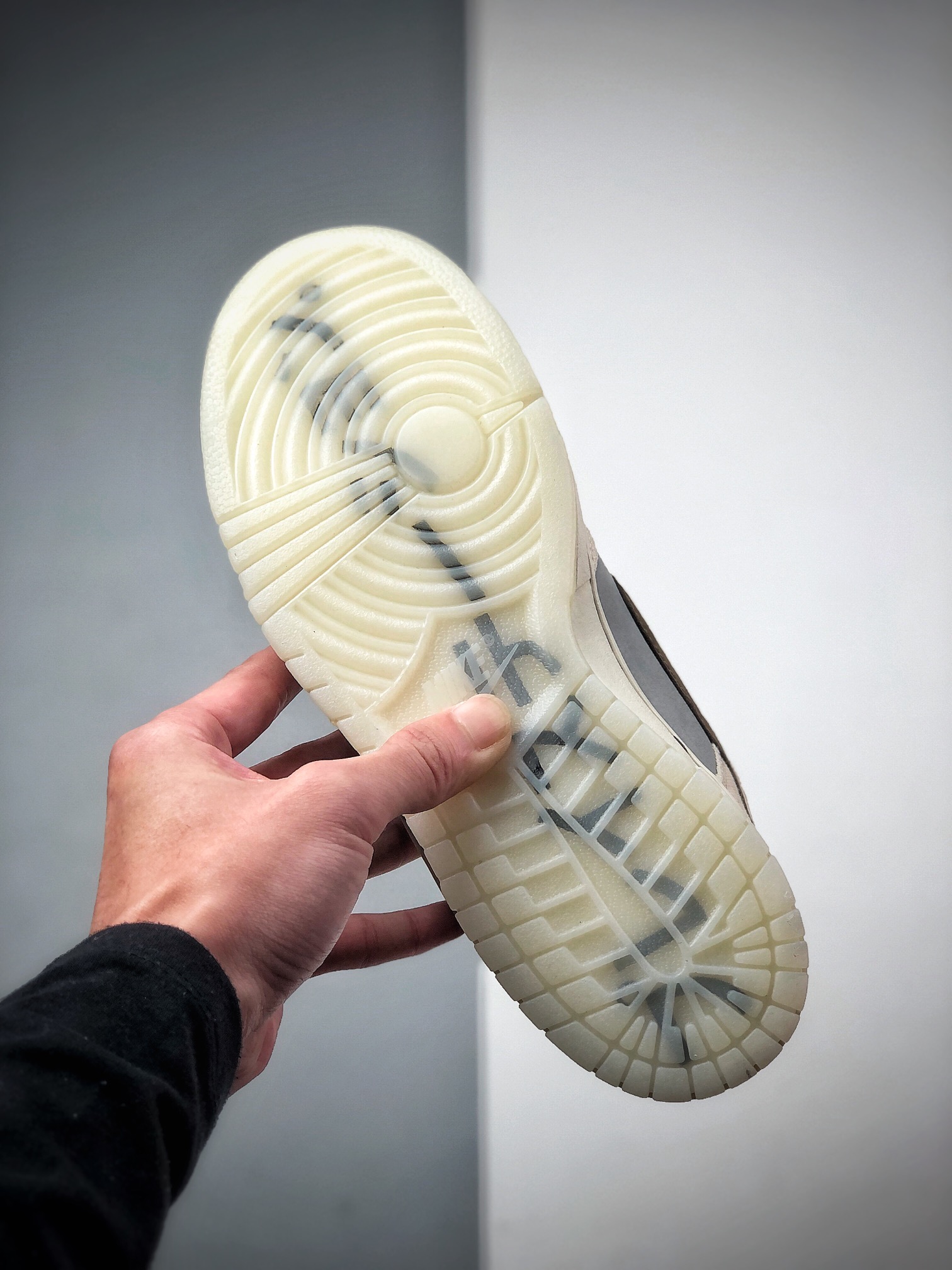 320 Travis Scott x Playstation x SB Dunk Low 三方联名滑板鞋低帮 CU1726-800