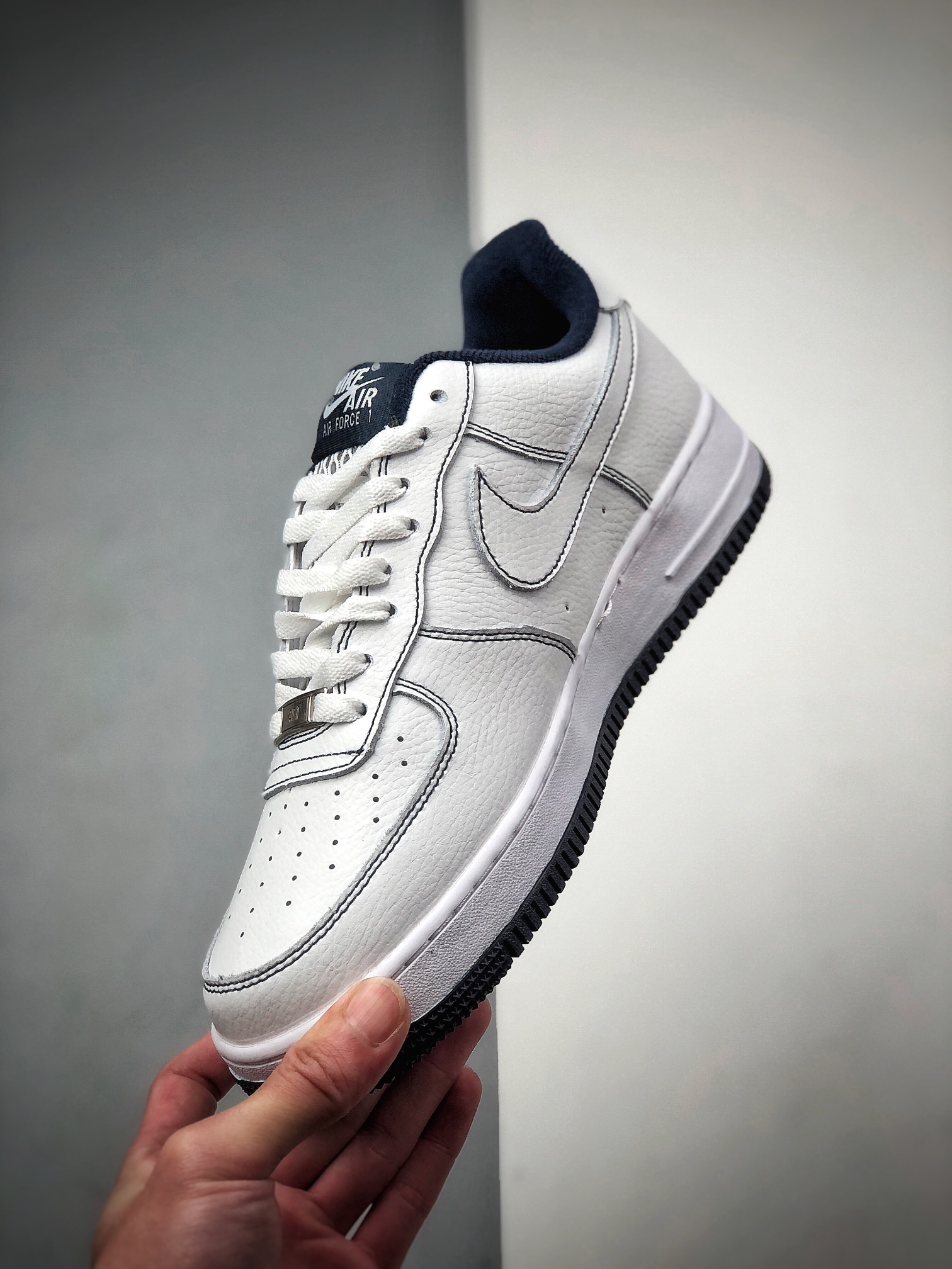180 NIKE FORCE空军一号运动休闲板鞋  AH0287-216