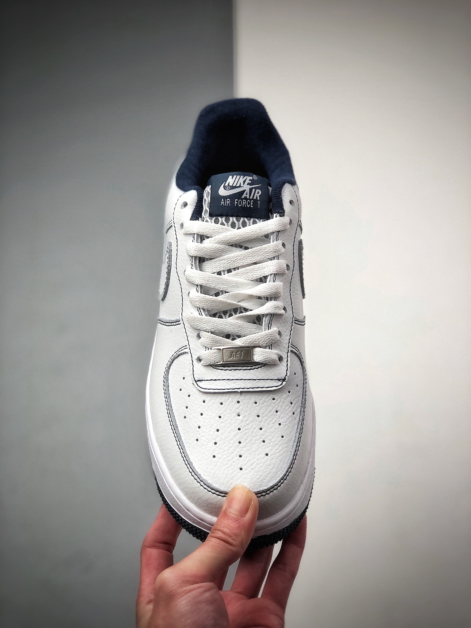 180 NIKE FORCE空军一号运动休闲板鞋  AH0287-216