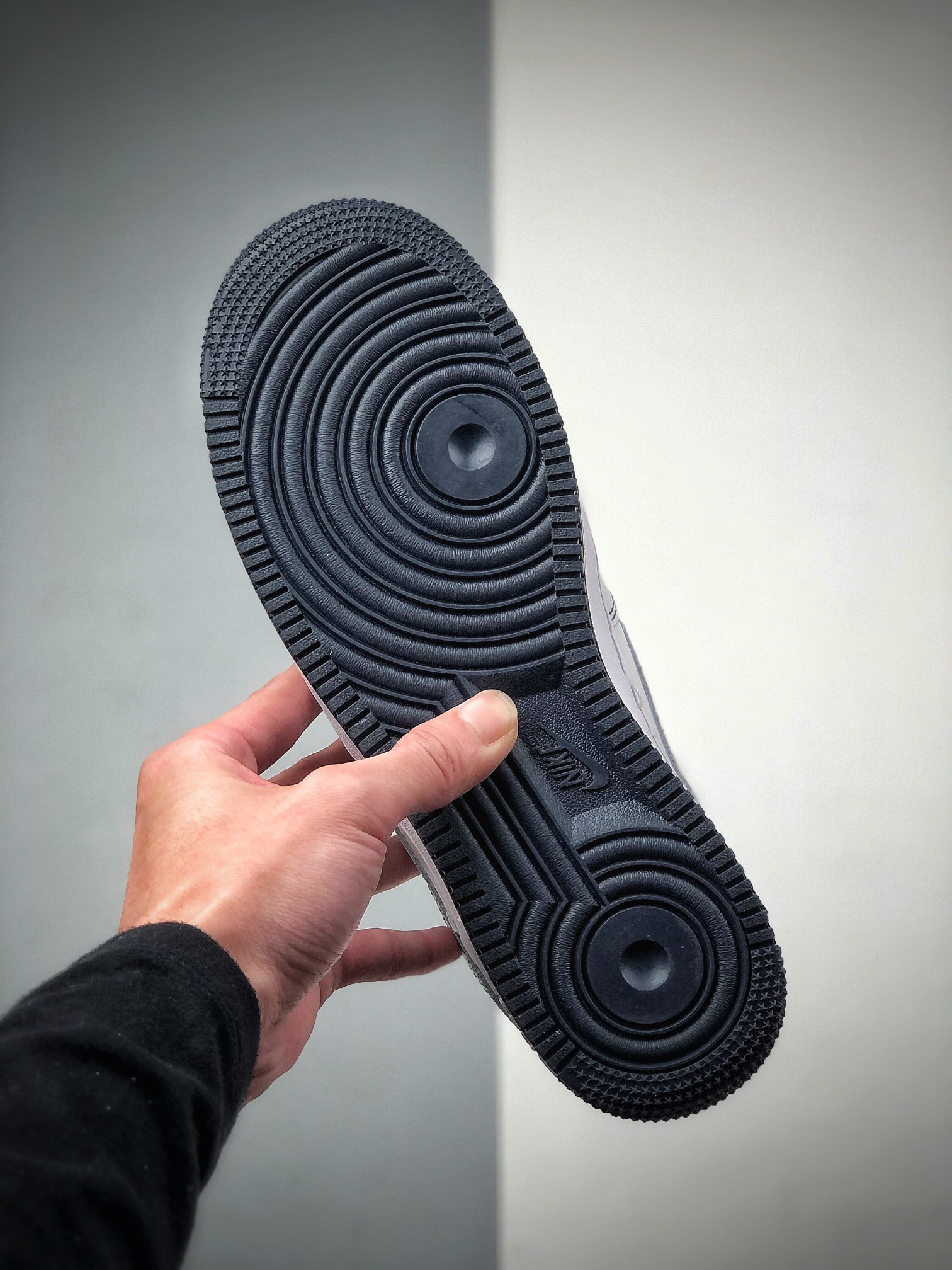 180 NIKE FORCE空军一号运动休闲板鞋  AH0287-216