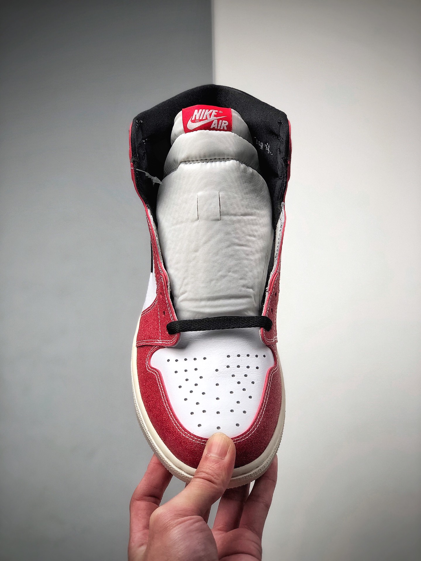 本自地取320  女码出货 全新芝哥加配色 Air Jordan 1 DA2728-100