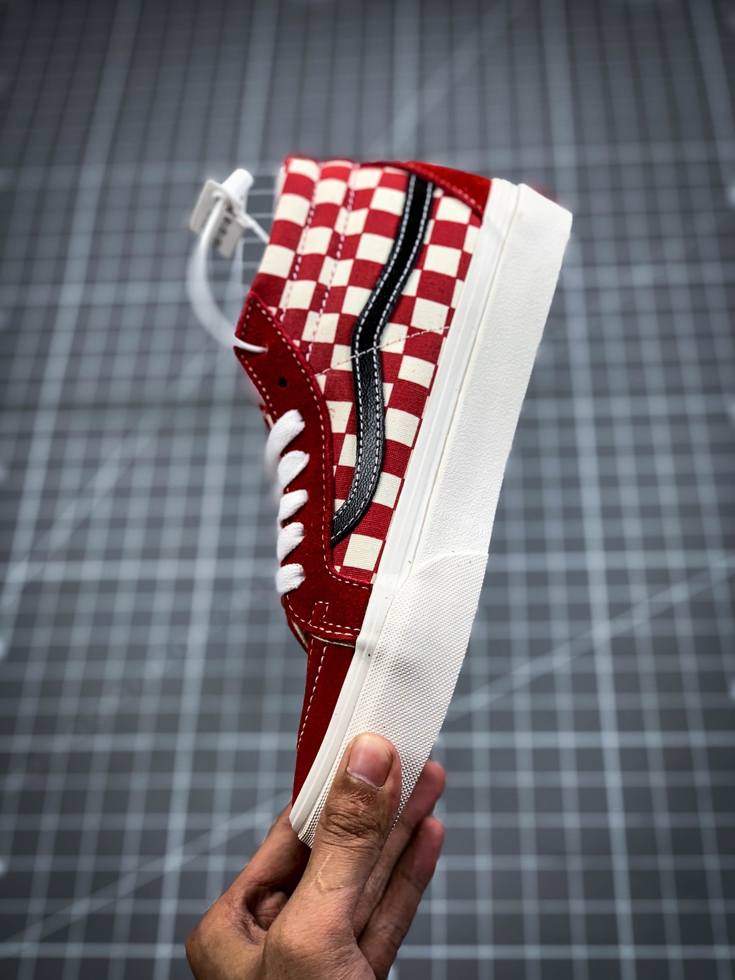 160  Vans Sk8-Hi Vlt Lx 大格子棋盘格皮面拼接高帮板鞋 VN0A4U3C2P9