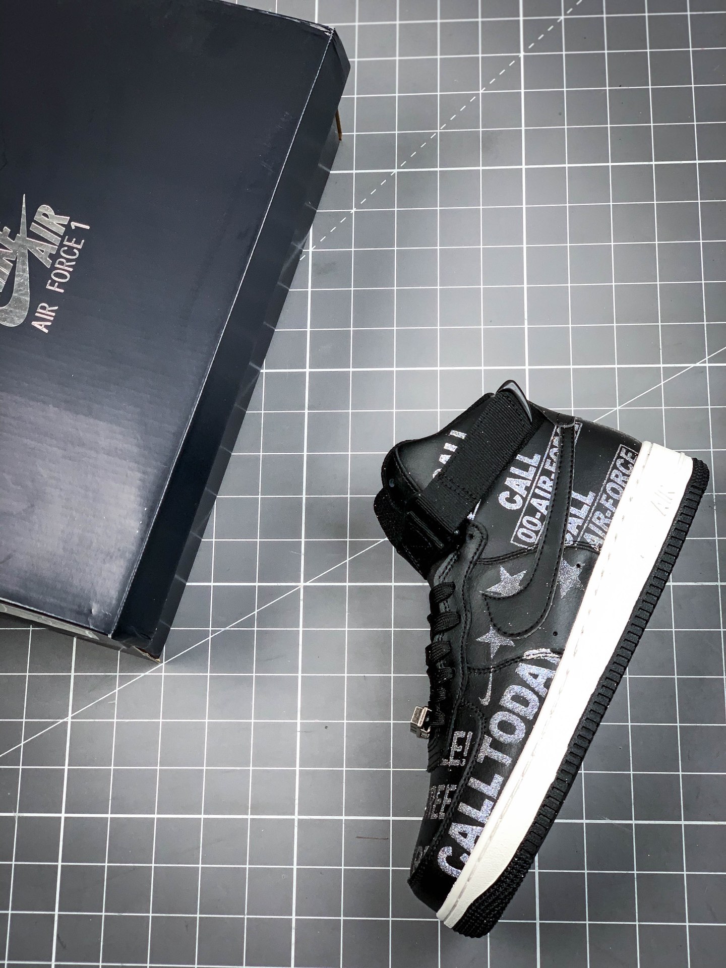 220 Nike Air Force 1 High’07 LV8 Premium “Toll Free” 黑灰3M 空军一号中帮百搭休闲运动板鞋 CU1414-001