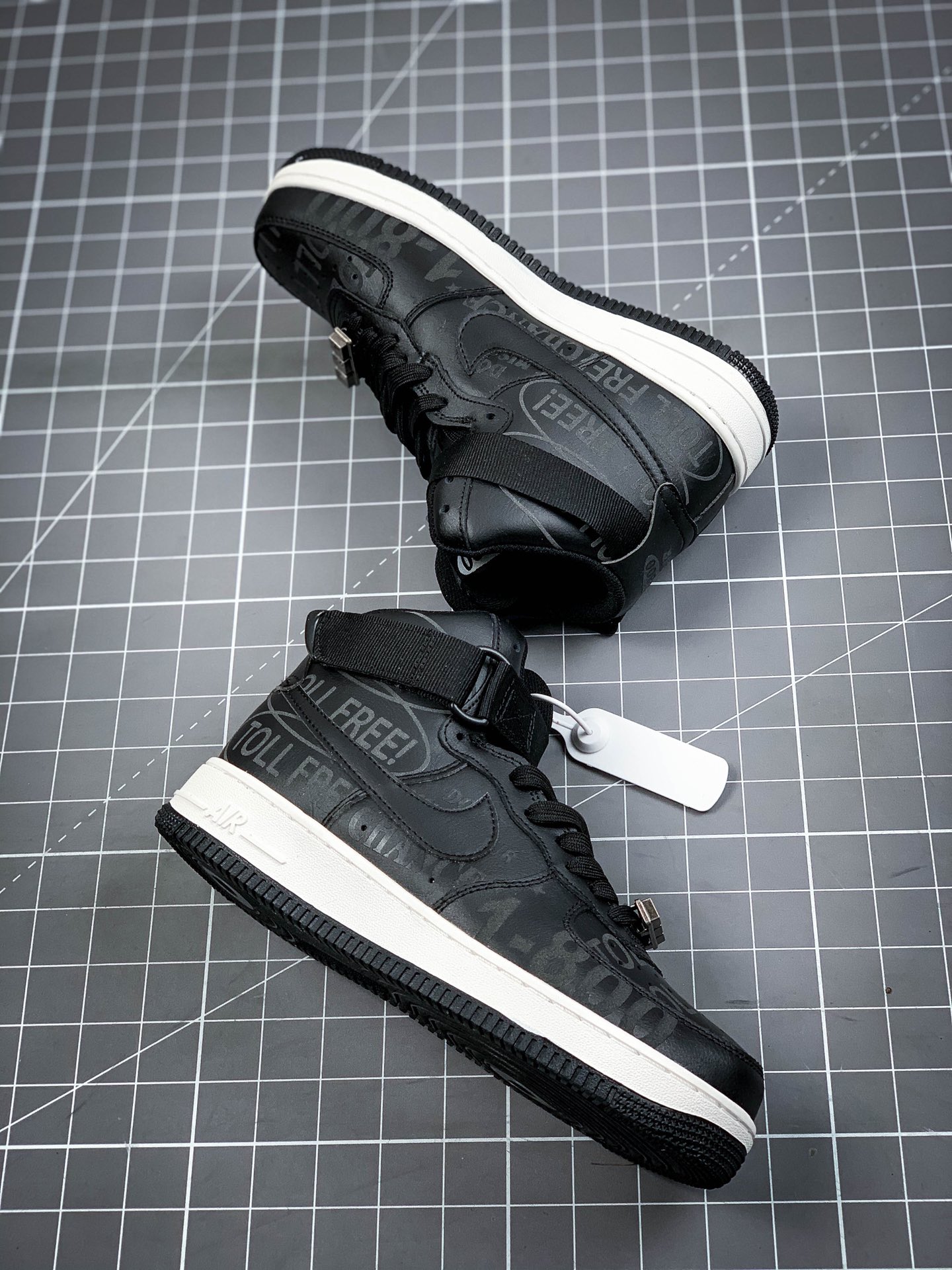 220 Nike Air Force 1 High’07 LV8 Premium “Toll Free” 黑灰3M 空军一号中帮百搭休闲运动板鞋 CU1414-001