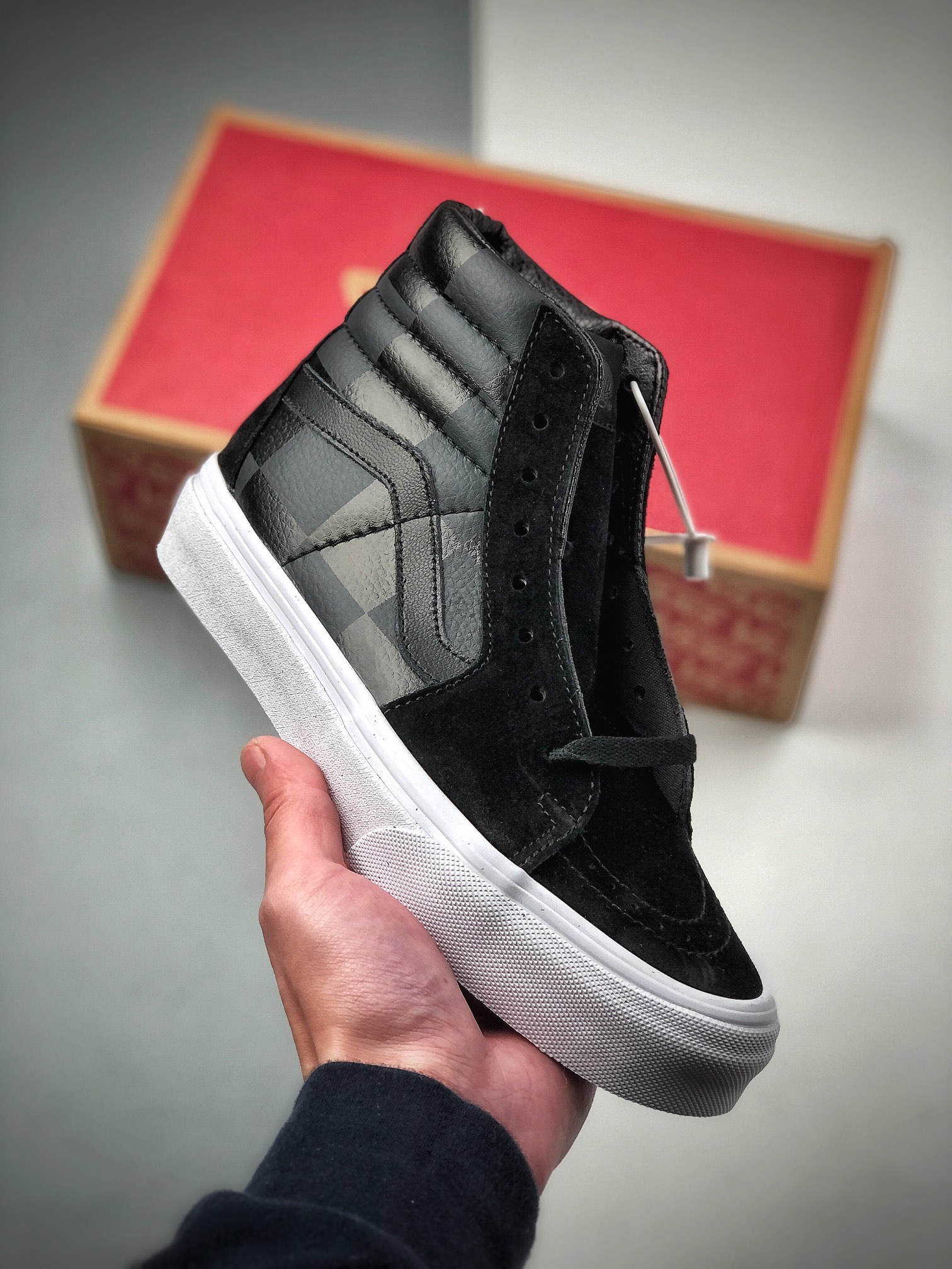 160  范斯Vans Reflective Sk8-hi PRO”棋盘格反光高帮帆布休闲运动硫化“黑白棋盘反光”VN0A45JDT0E
