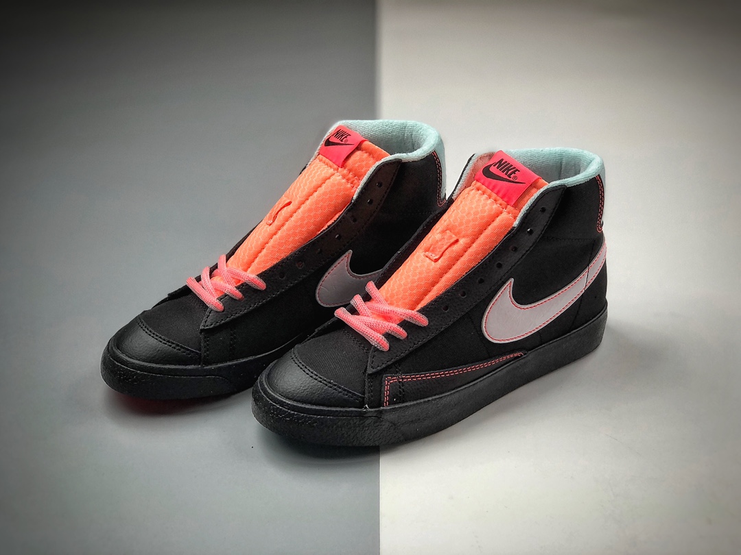 190 公司级 开拓者 高帮 黑色 粉红鞋舌 白色勾 Nike Blazer 开拓者经典复古中帮休闲板鞋DD7710-001