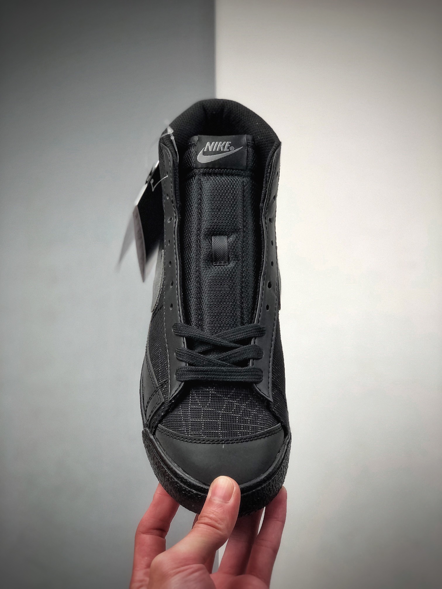 190  NK Blazer Mid '1977 万圣节主题  dc1929-001