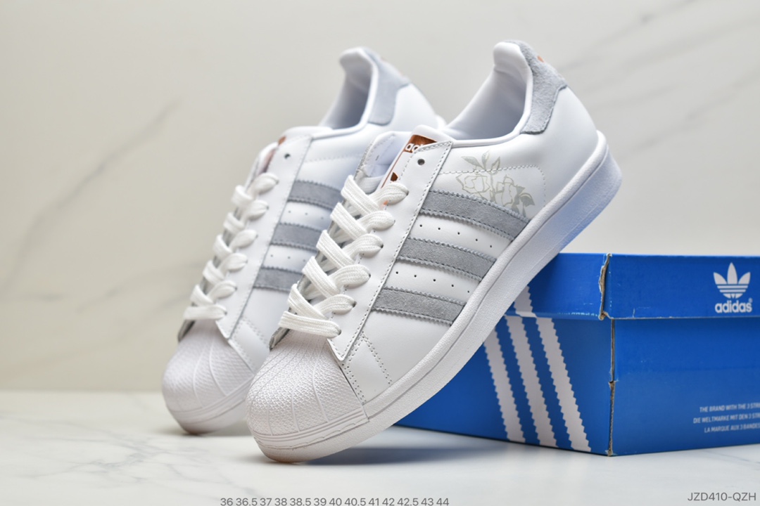 140 adidas三叶草 Originals Superstar 白蓝 贝壳头经典百搭休闲运动板鞋FX2724