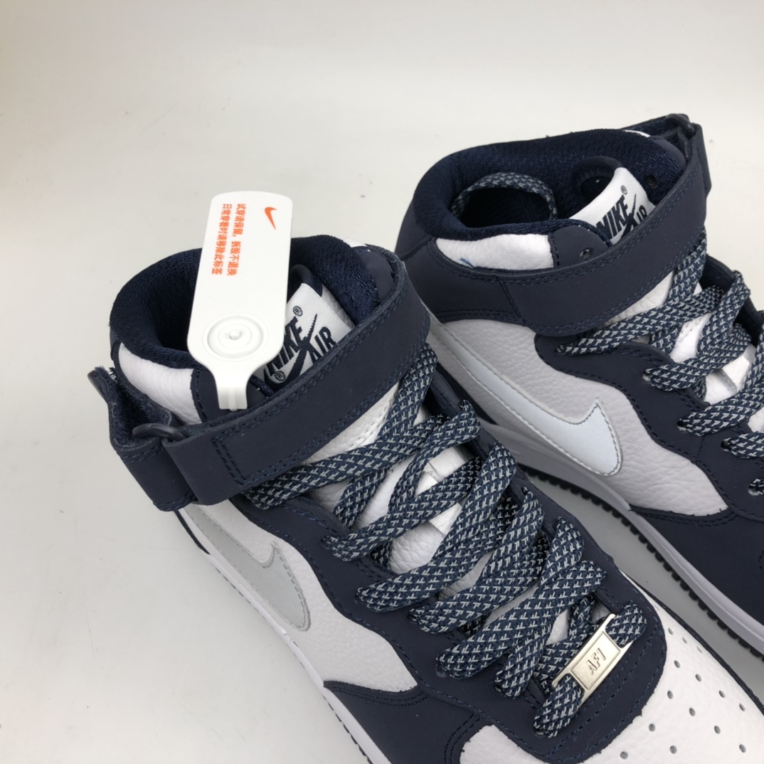 260 Nk Air Force 1 '07 Mid “午夜蓝”满天星 空军一号中帮运动休闲板鞋 AQ2263-115