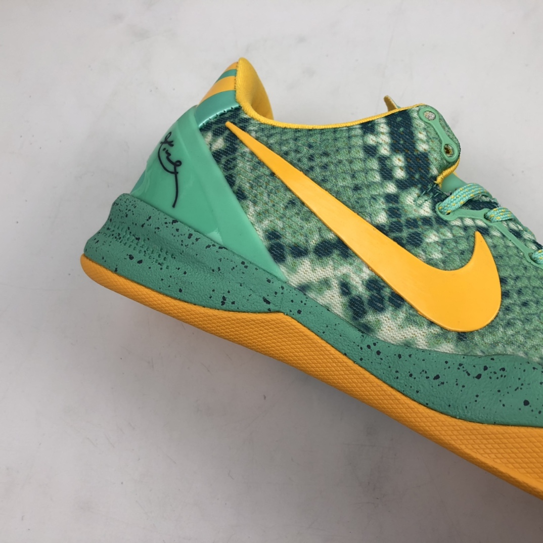 260 NK Kobe 8 System 科比8代复刻实战运动低帮文化篮球鞋 555035-304