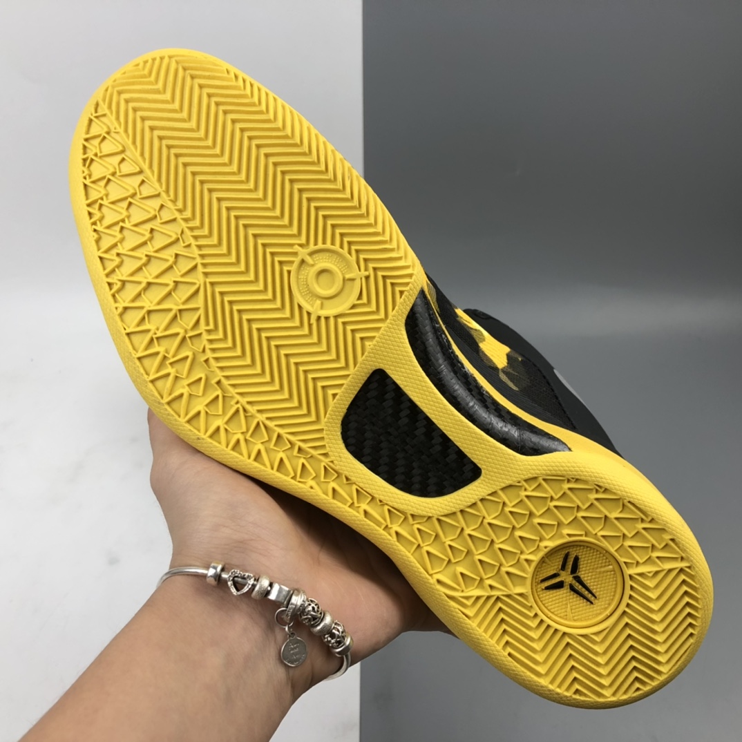 260 NK Kobe 8 System 科比8代复刻实战运动低帮文化篮球鞋 555286-077