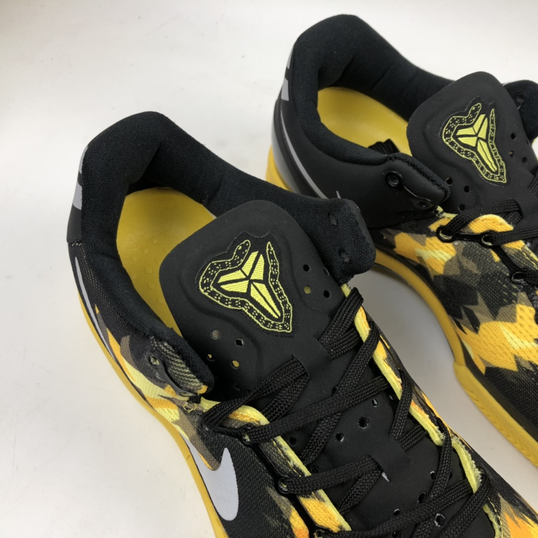260 NK Kobe 8 System 科比8代复刻实战运动低帮文化篮球鞋 555286-077