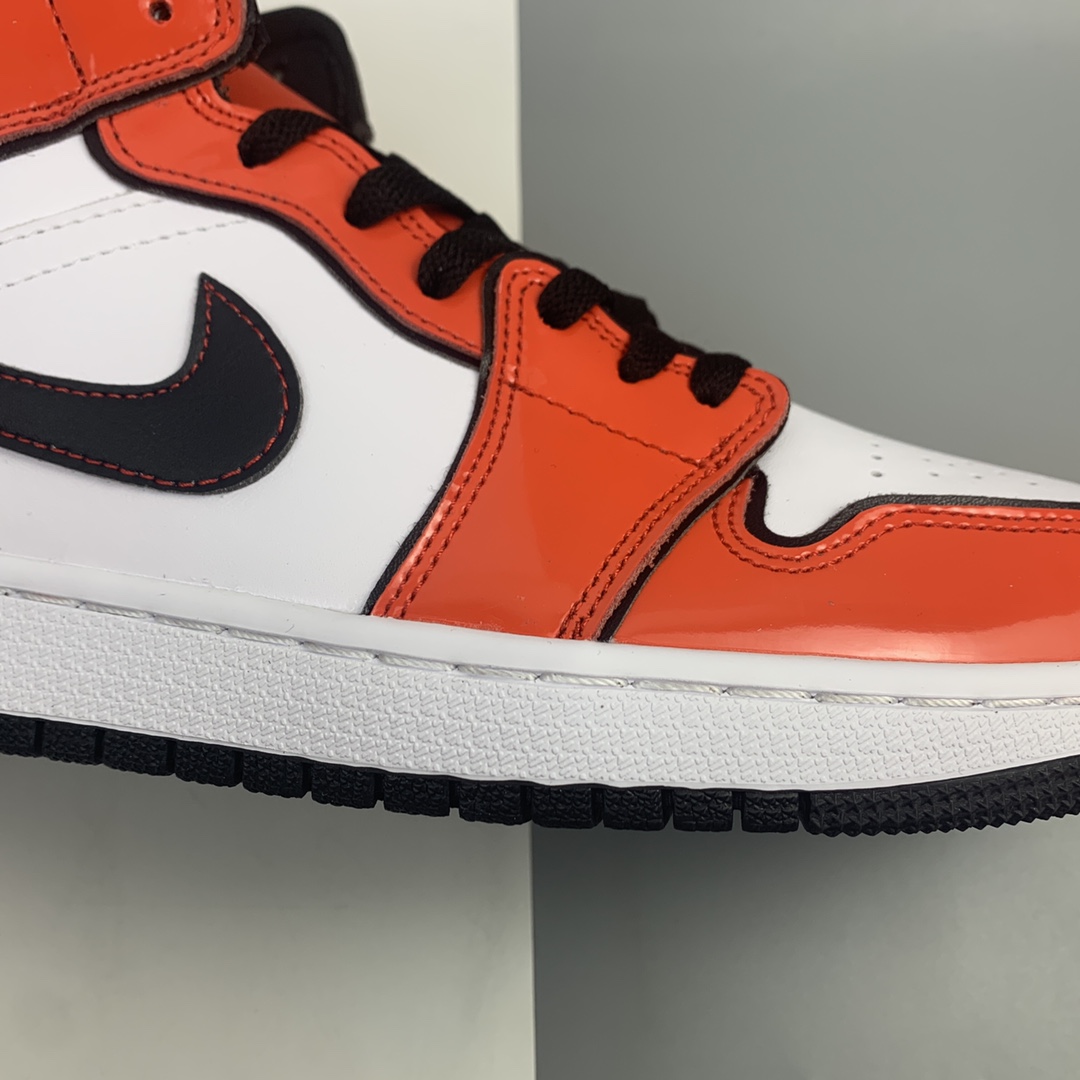 240 Air Jordan 1 Mid AJ1 乔1 中帮百搭休闲运动板鞋 DD6834-802