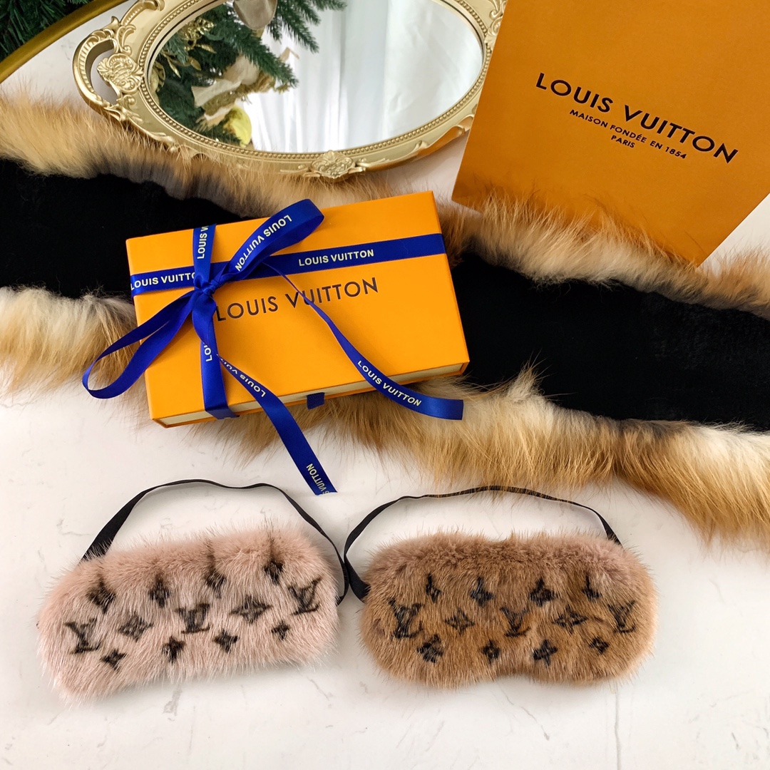 Louis Vuitton 新款 LOUIS VUITTON 水貂绒老花纹眼罩