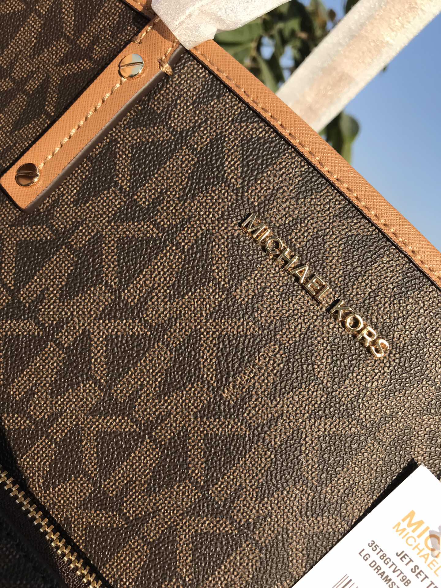 Michael Kors MK纯 大字母大号购物袋 附带挽手包 御用PVC印字母花料 假一陪十 耐磨耐刮绝对经用