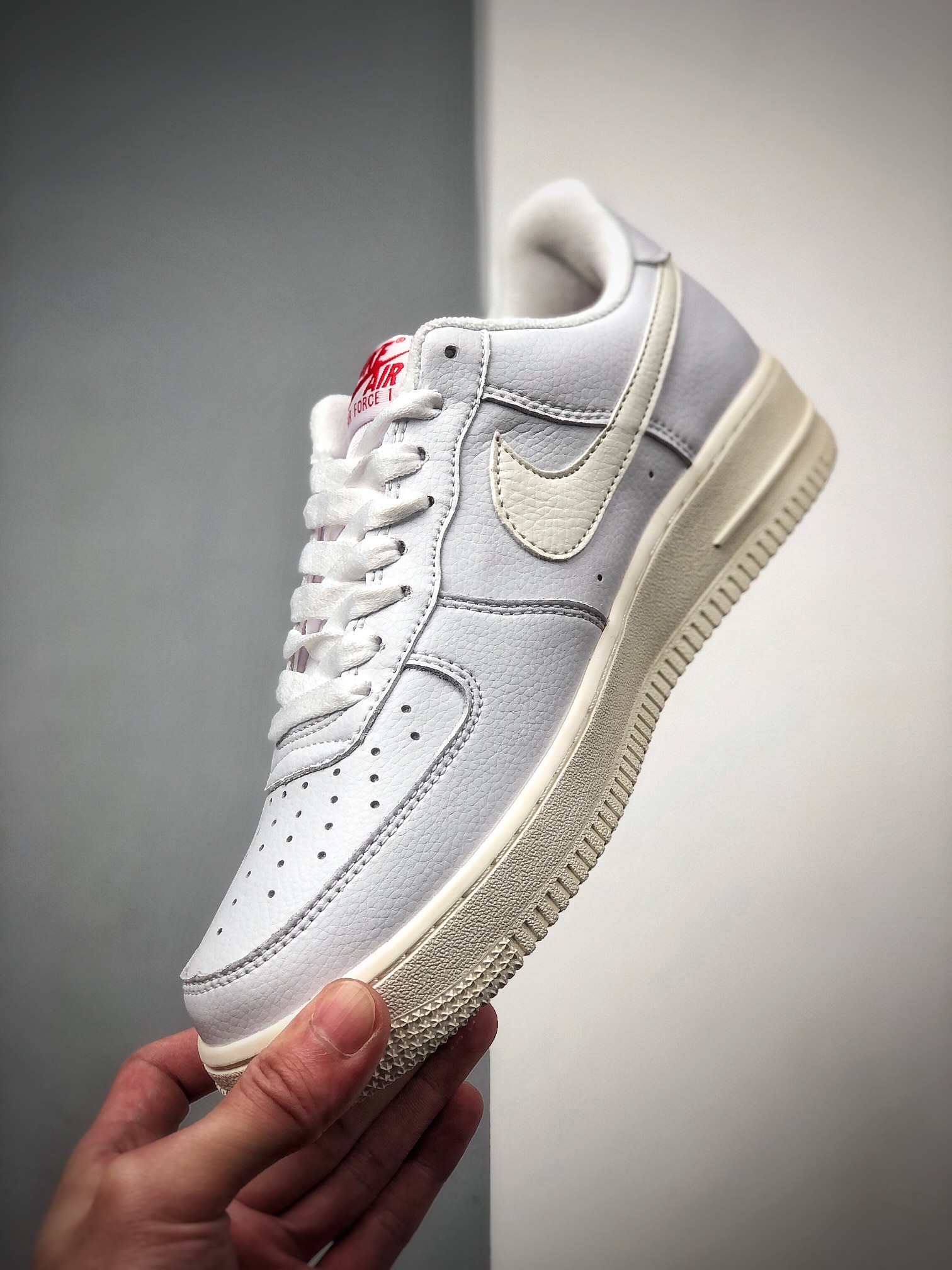 180 NIKE FORCE空军一号运动休闲板鞋 DD7117-100