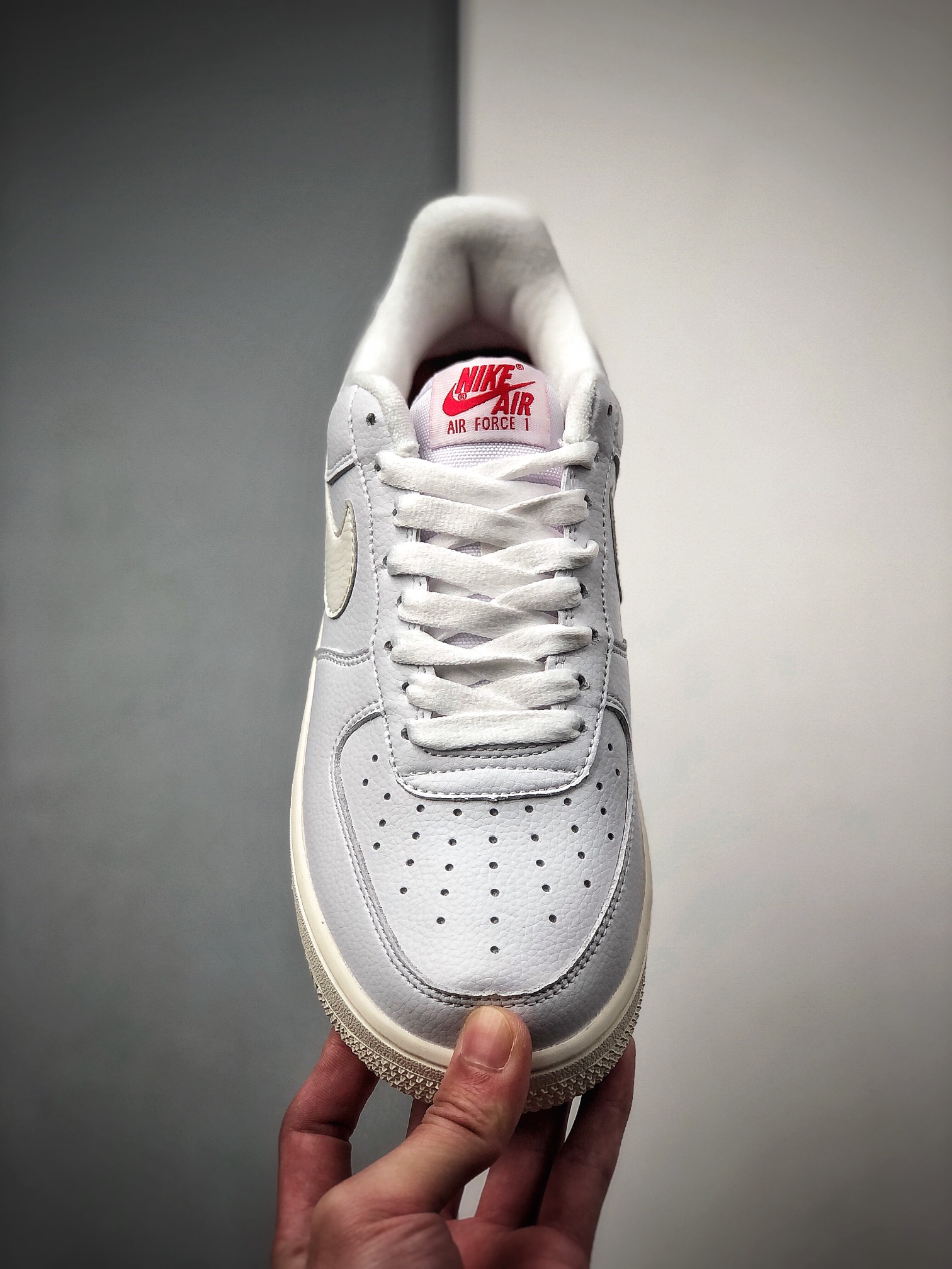 180 NIKE FORCE空军一号运动休闲板鞋 DD7117-100