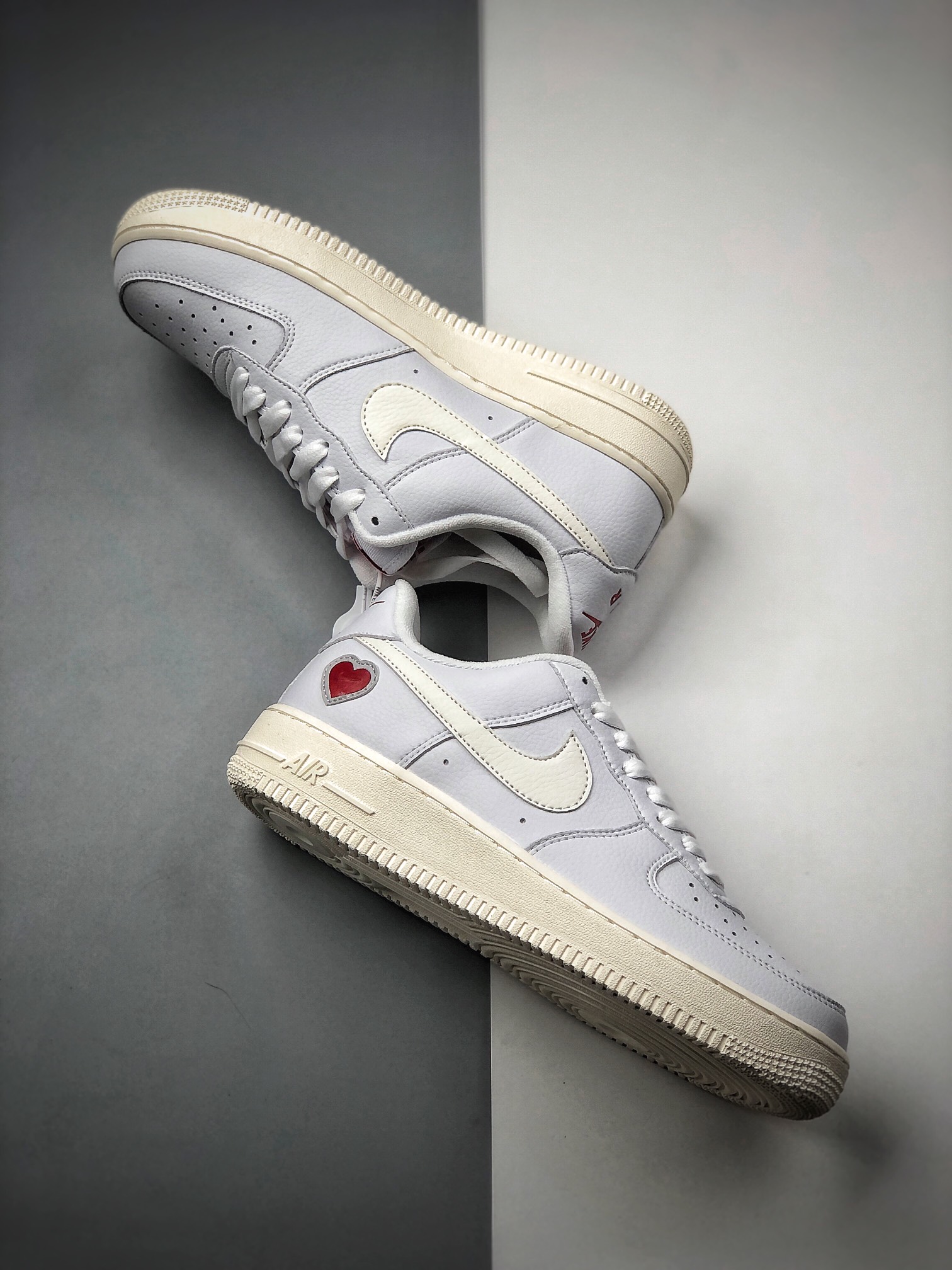 180 NIKE FORCE空军一号运动休闲板鞋 DD7117-100
