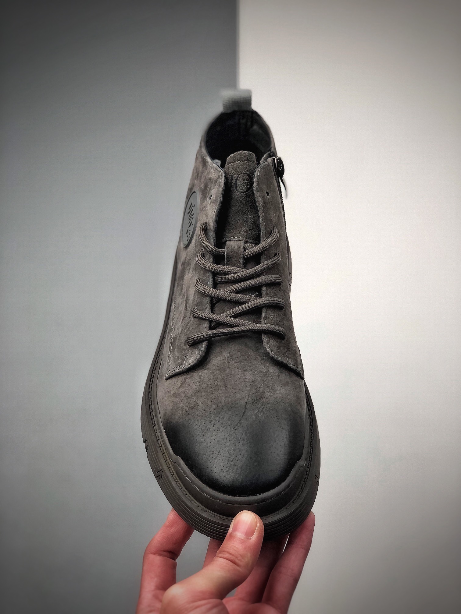 320  DIOR迪奥新款 Dior Explorer 及踝靴于登山鞋款式中融入高订元素