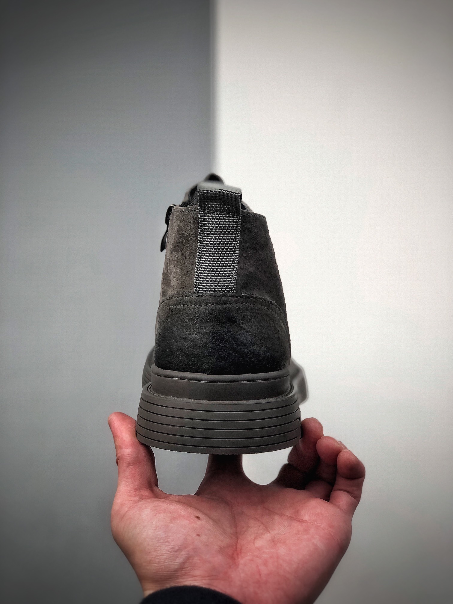 320  DIOR迪奥新款 Dior Explorer 及踝靴于登山鞋款式中融入高订元素