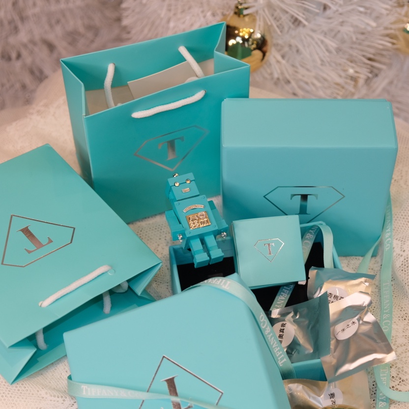 Tiffany Robot Car Fragrance Diffuser - Comprehensive 6