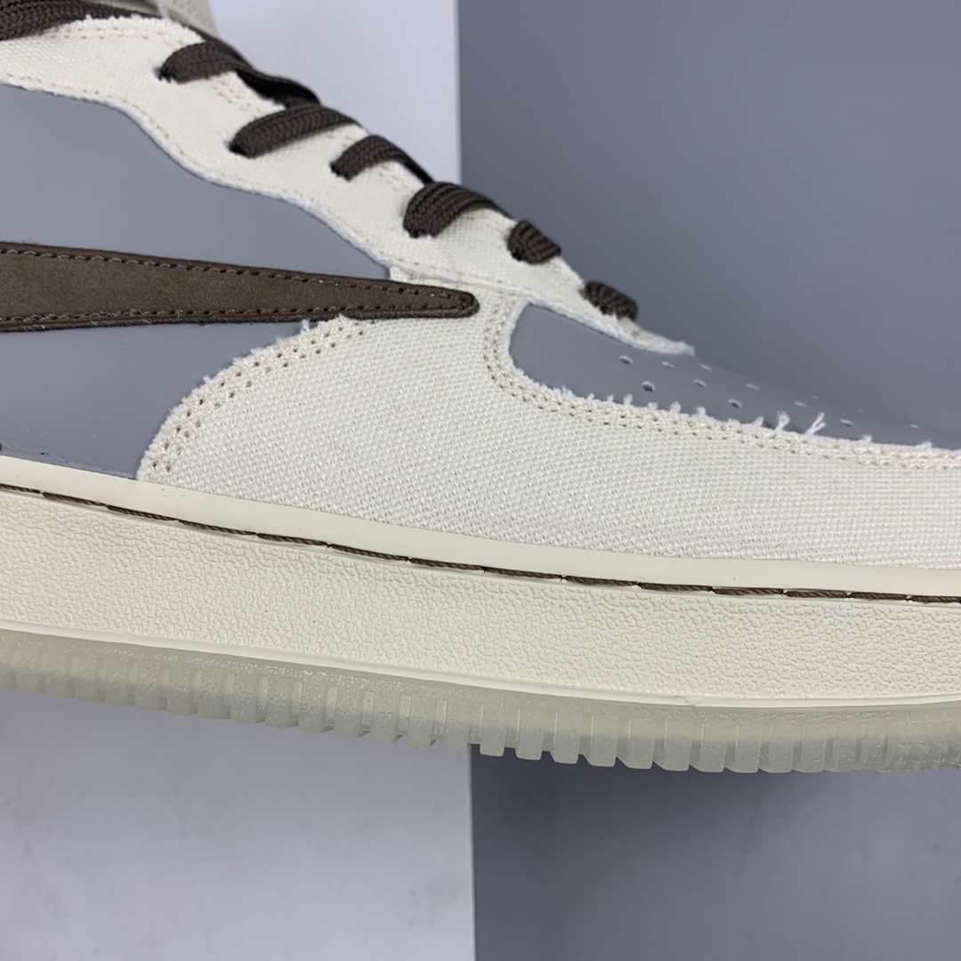 300  Travis Scott x Playstation x Nk  Air Force 1 Mid 倒勾夜光 空军一号中帮百搭休闲运动板鞋 BQ5828-202