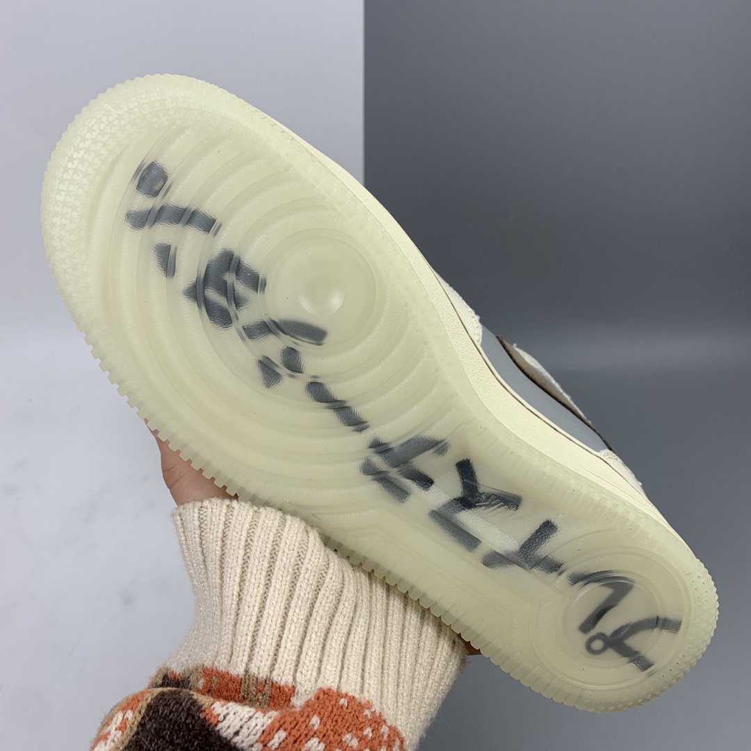 300  Travis Scott x Playstation x Nk  Air Force 1 Mid 倒勾夜光 空军一号中帮百搭休闲运动板鞋 BQ5828-202