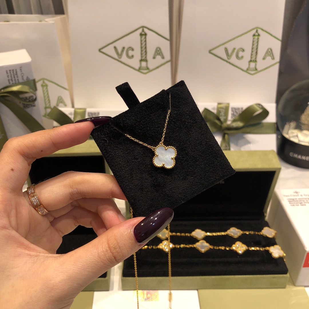 Van Cleef & Arpels VCA梵克雅宝手链/项链套装