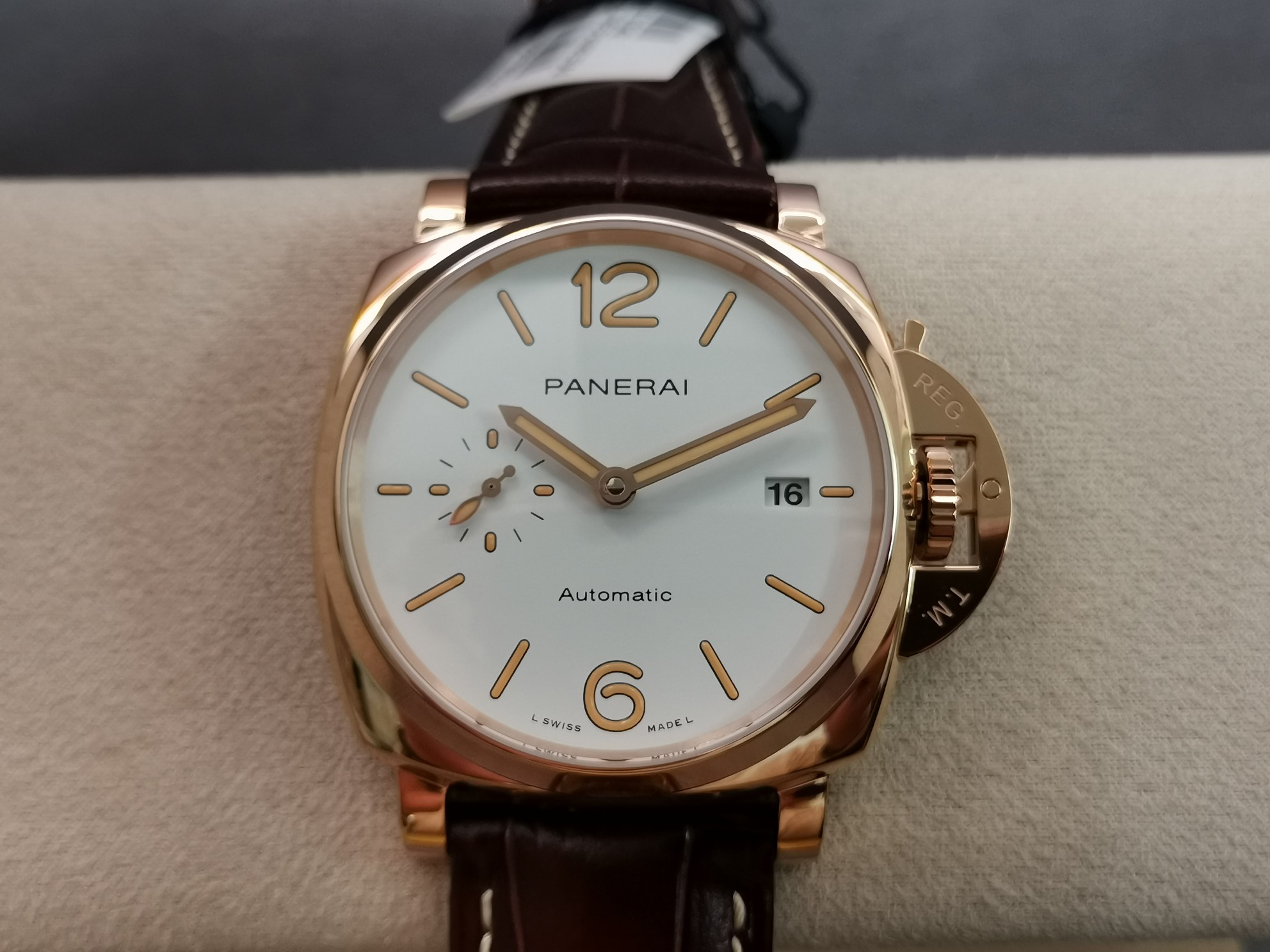 Panerai VS Watch 8073