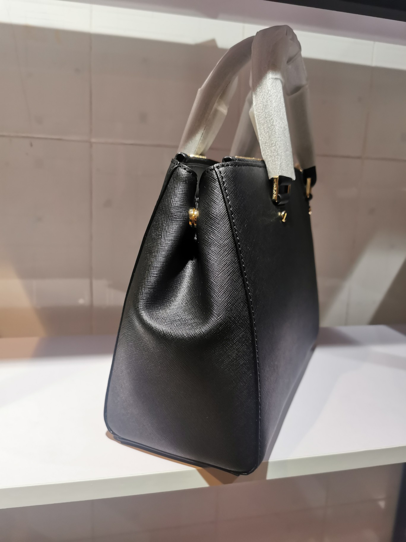 Michael Kors 中号 杀手包黑色