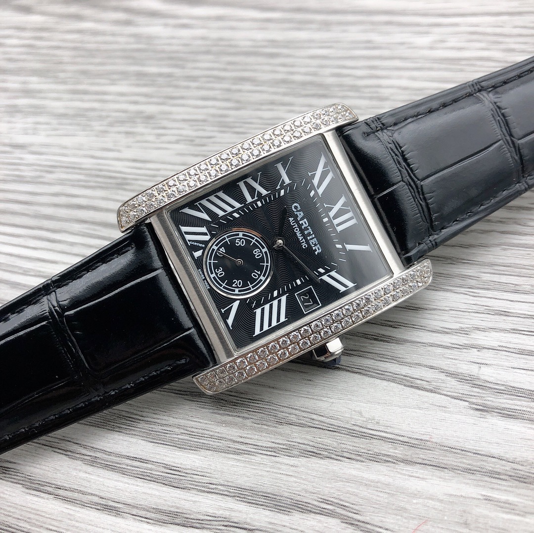 卡地亚-Cartler 坦克シリーズ 男士全自動腕表 40mm