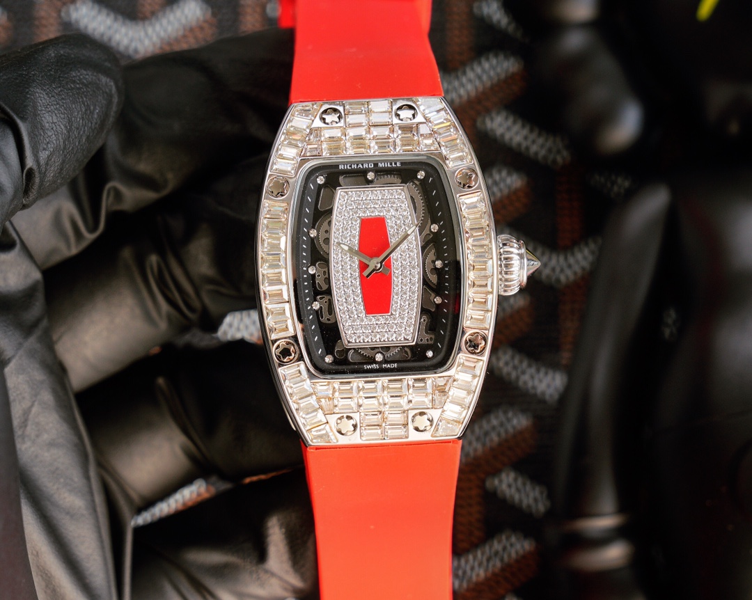 Richard Mille RM007-1: Diamond Koron Wristwatch for Bold Women - 图片 1