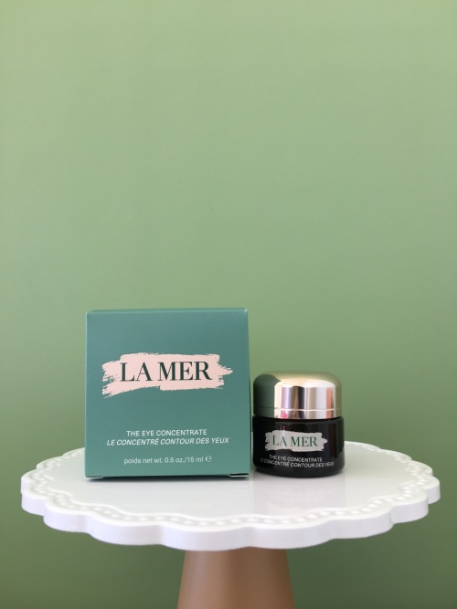 La Mer The Eye Concentrate - Diminish Dark Circles, Wrinkles, and Puffiness, 0.5 oz 1 La Mer The Eye Concentrate - Diminish Dark Circles, Wrinkles, and Puffiness, 0.5 oz