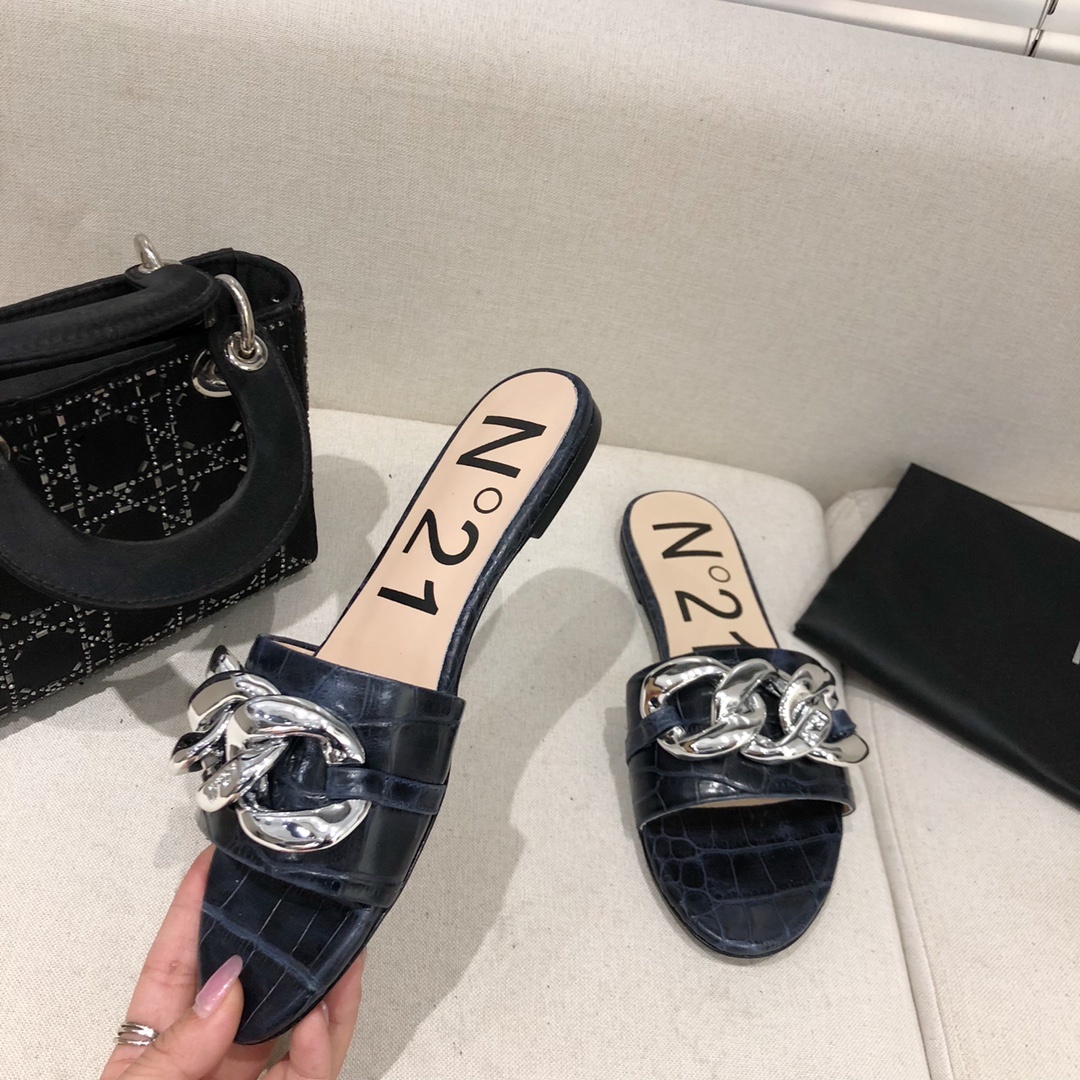 N212021春小众的一个意大利品牌