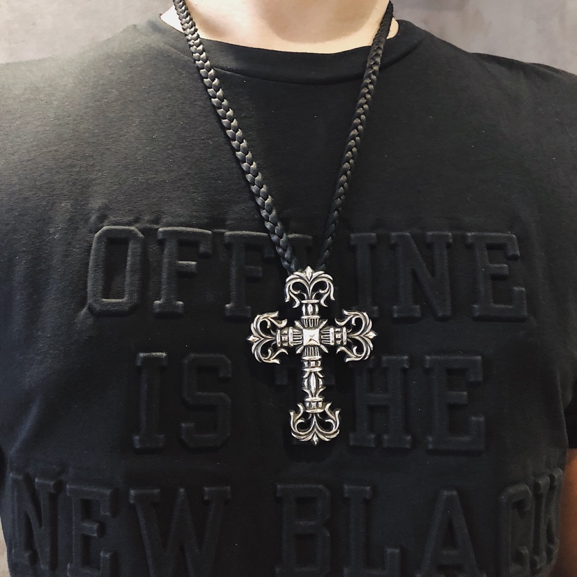 Chrome Hearts 𝐂𝐡𝐫𝐨𝐦𝐞 𝐡𝐞𝐚𝐫𝐭𝐬 克罗心火焰十字架项链系列