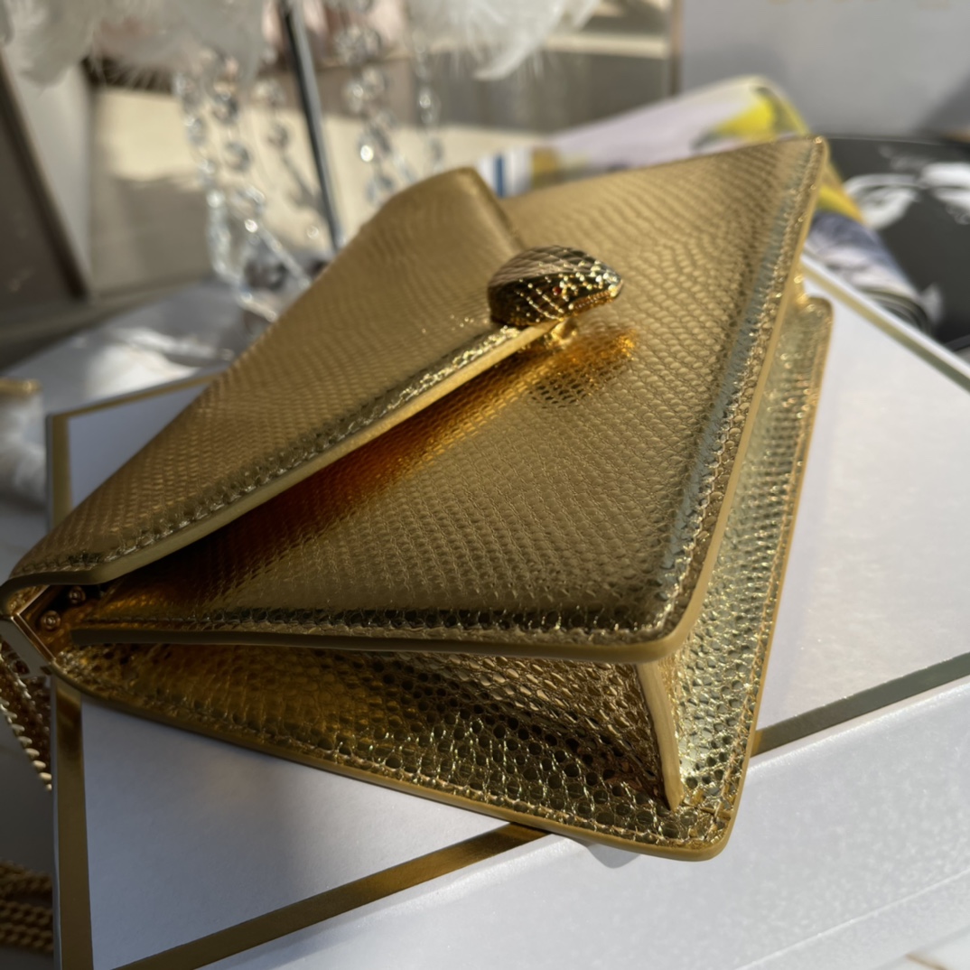 BVLGARI宝格丽Serpenti Forever系列限量款水蛇皮材质链条包290544