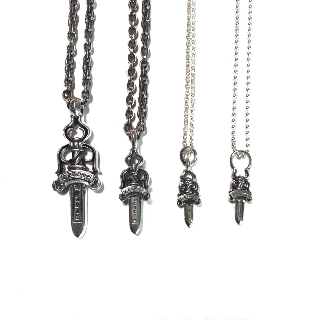 Chrome Hearts 𝐂𝐡𝐫𝐨𝐦𝐞 𝐡𝐞𝐚𝐫𝐭𝐬 克罗心项链