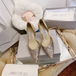P☀️☀️ Jimmy Choo pair of high heels that can conquer all men. Bottom three-color sale: Black nude silver size: 34-42 and high 8cm counters synchronize packaging! 1 P☀️☀️ Jimmy Choo pair of high heels that can conquer all men. Bottom three-color sale: Black nude silver size: 34-42 and high 8cm counters synchronize packaging!