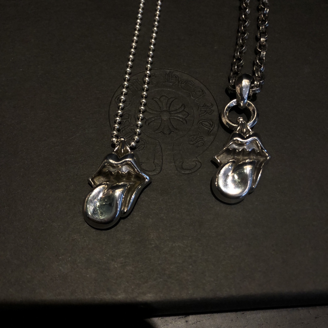 Chrome Hearts 𝐂𝐡𝐫𝐨𝐦𝐞 𝐡𝐞𝐚𝐫𝐭𝐬 克罗心 摇滚舌头项链