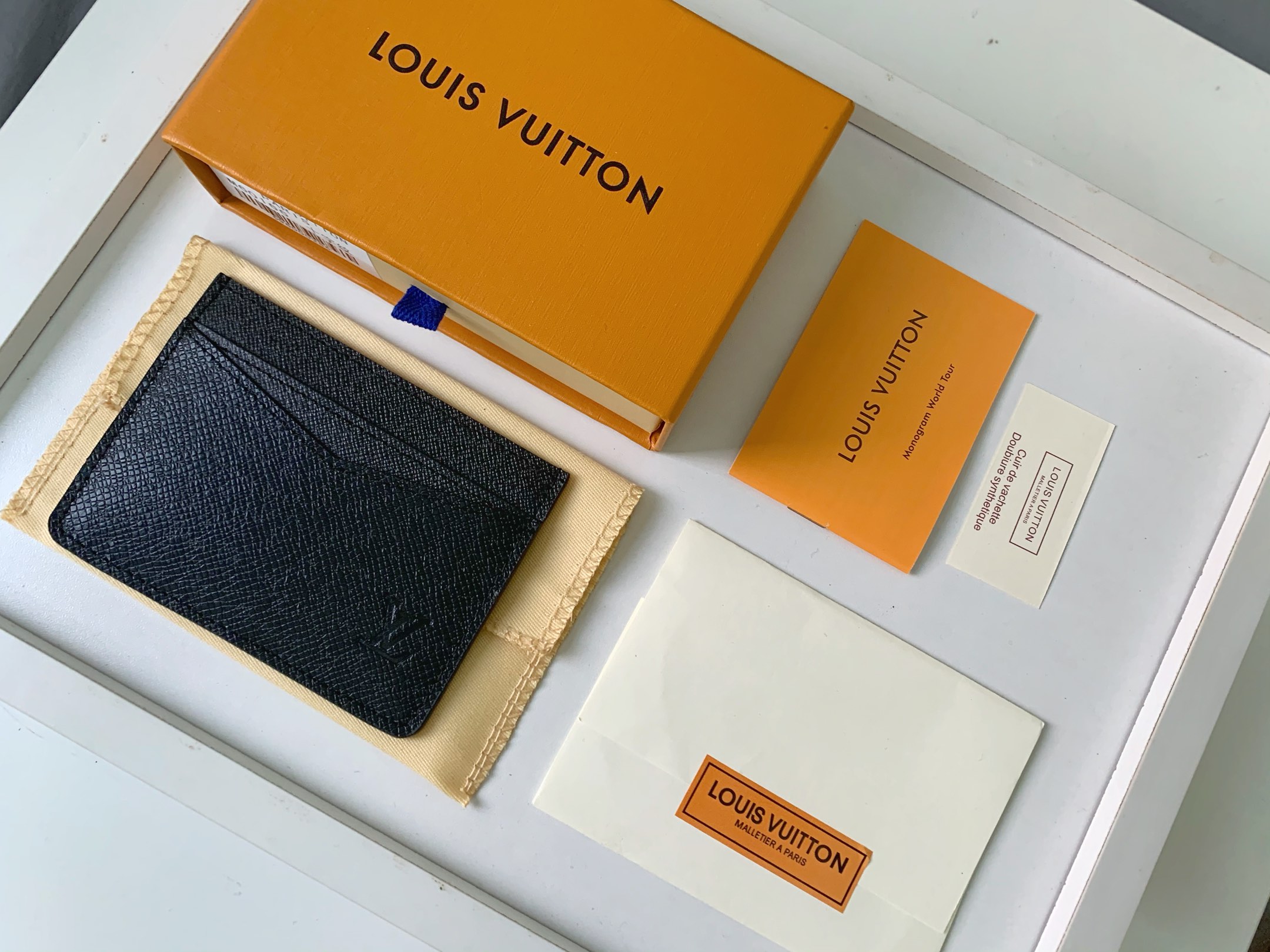 Louis Vuitton Wallet Card pack Black Canvas M60166