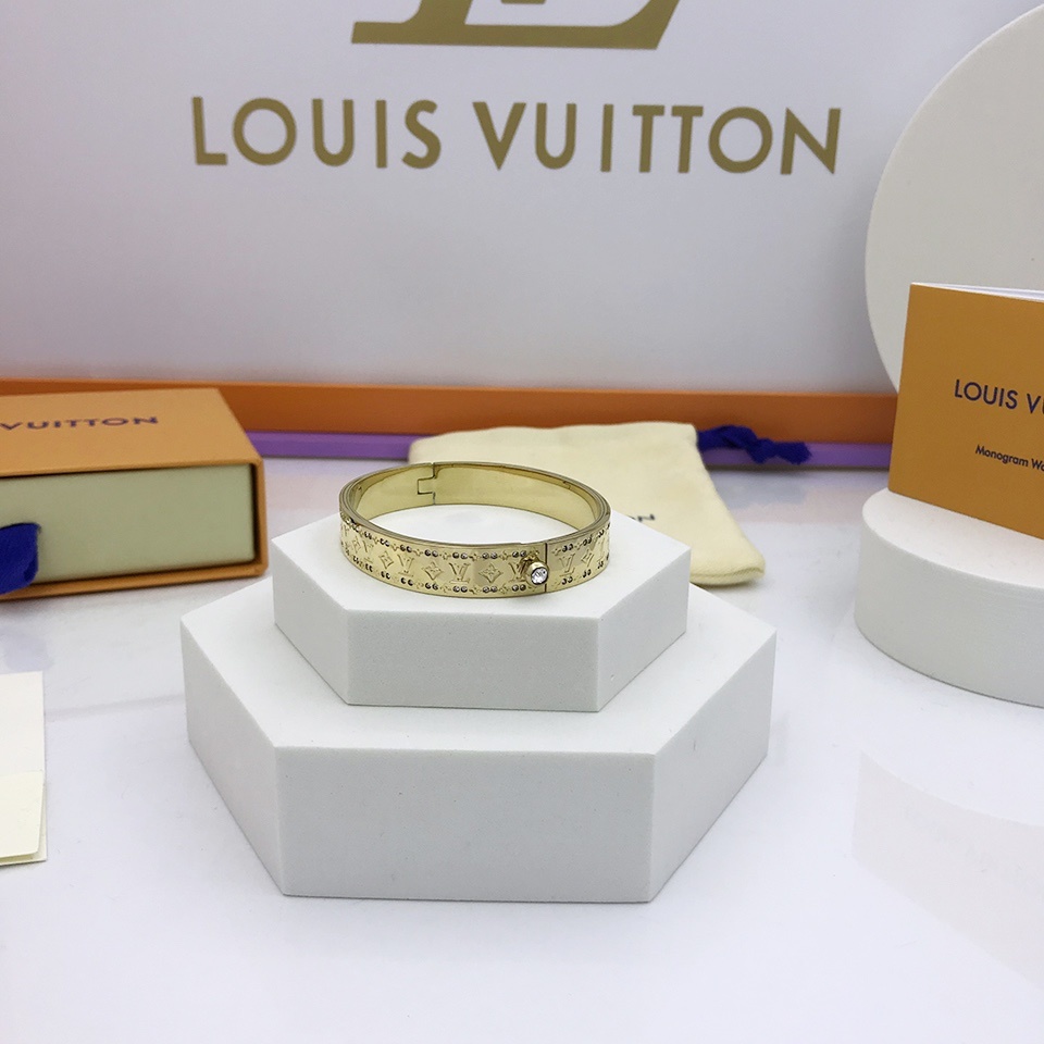 配图片原版包装LOUISVUITTO