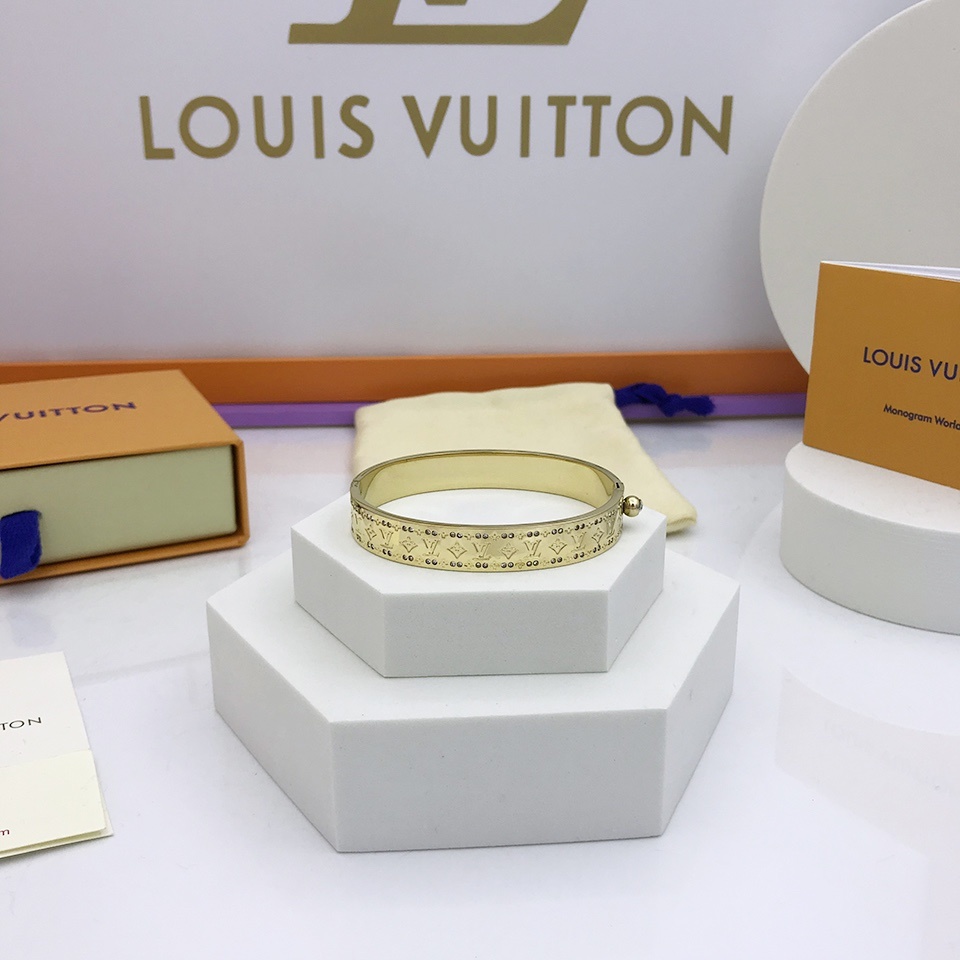 配图片原版包装LOUISVUITTO