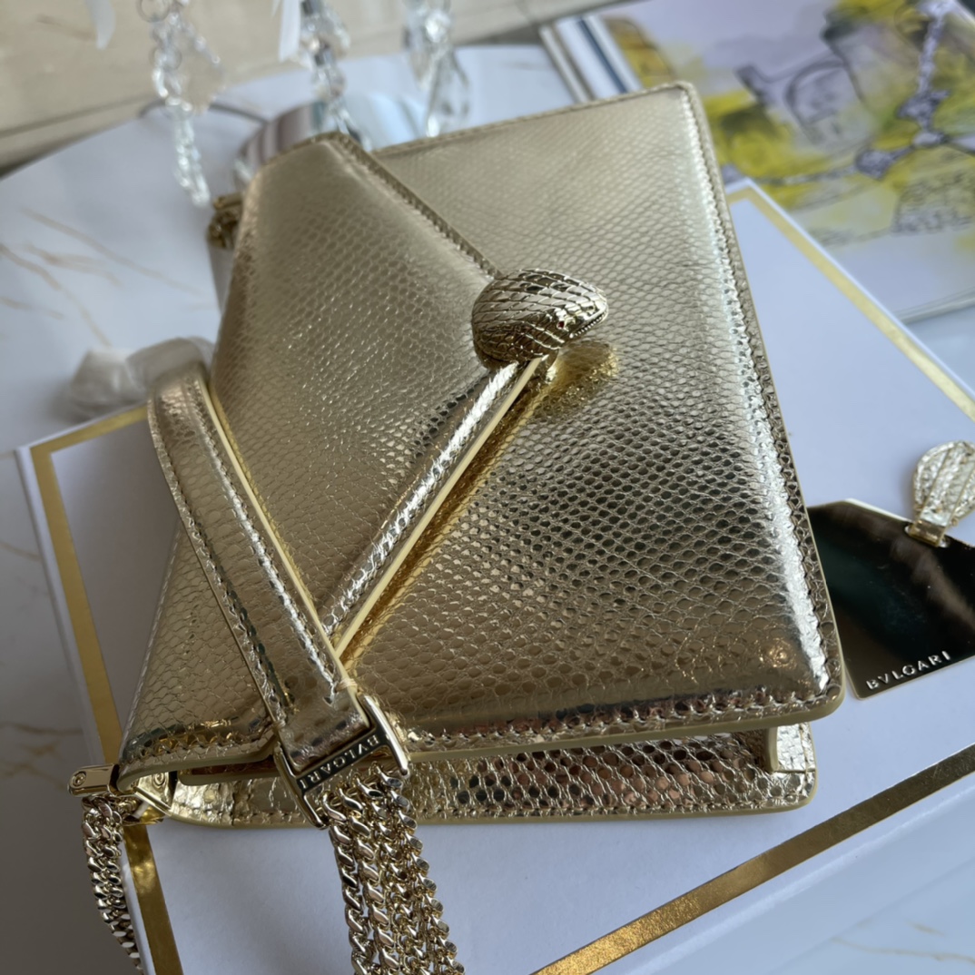 BVLGARI宝格丽Serpenti Forever系列限量款水蛇皮材质链条包290544
